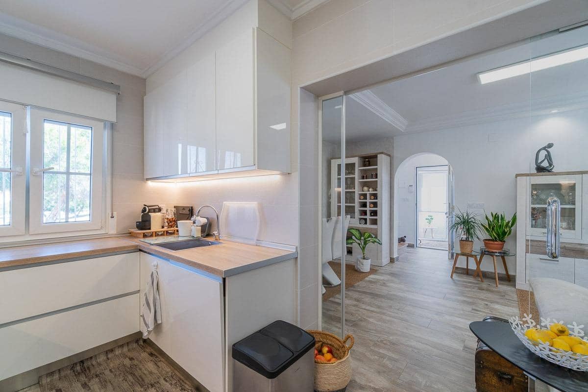 4 Zimmer Villa zu verkaufen in Filipinas - 365.000 € (Ref: 9983387)