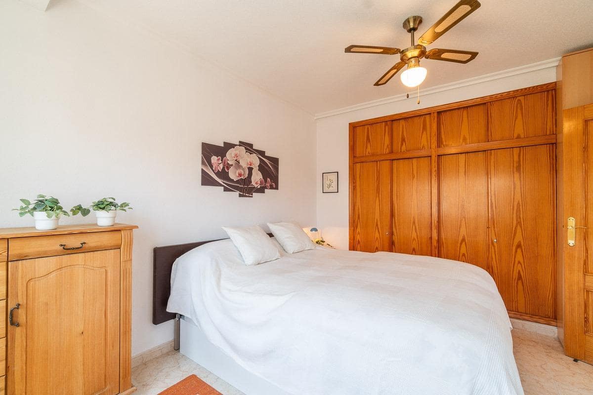 2 slaapkamer Huis te koop in Playa Flamenca - € 264.000 (Ref: 9983388)