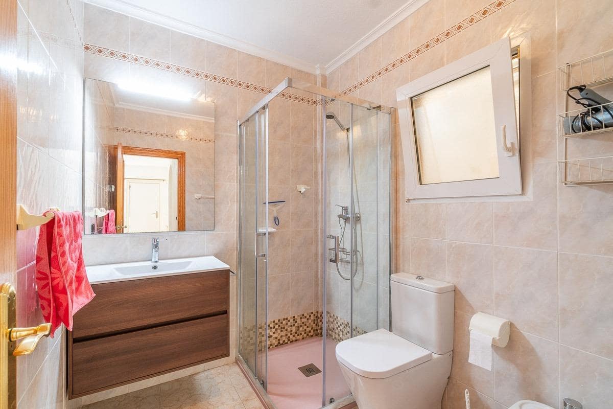 2 slaapkamer Huis te koop in Playa Flamenca - € 264.000 (Ref: 9983388)