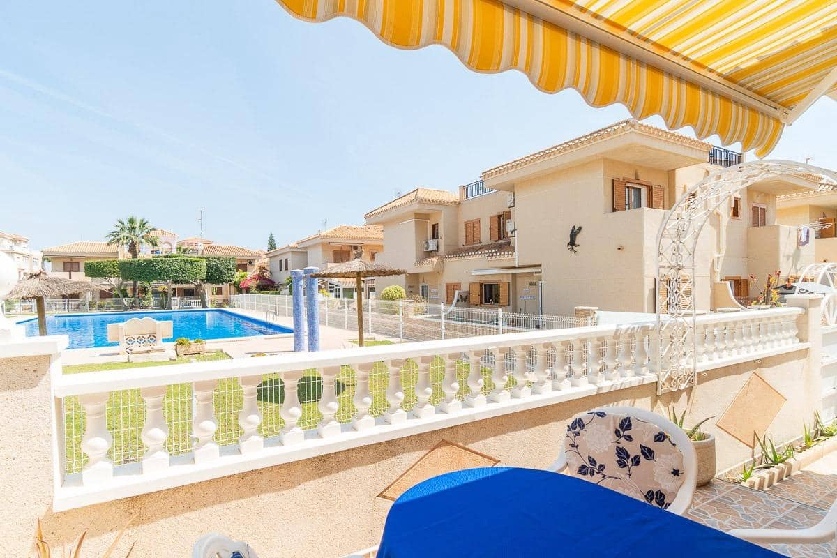 2 slaapkamer Huis te koop in Playa Flamenca - € 264.000 (Ref: 9983388)
