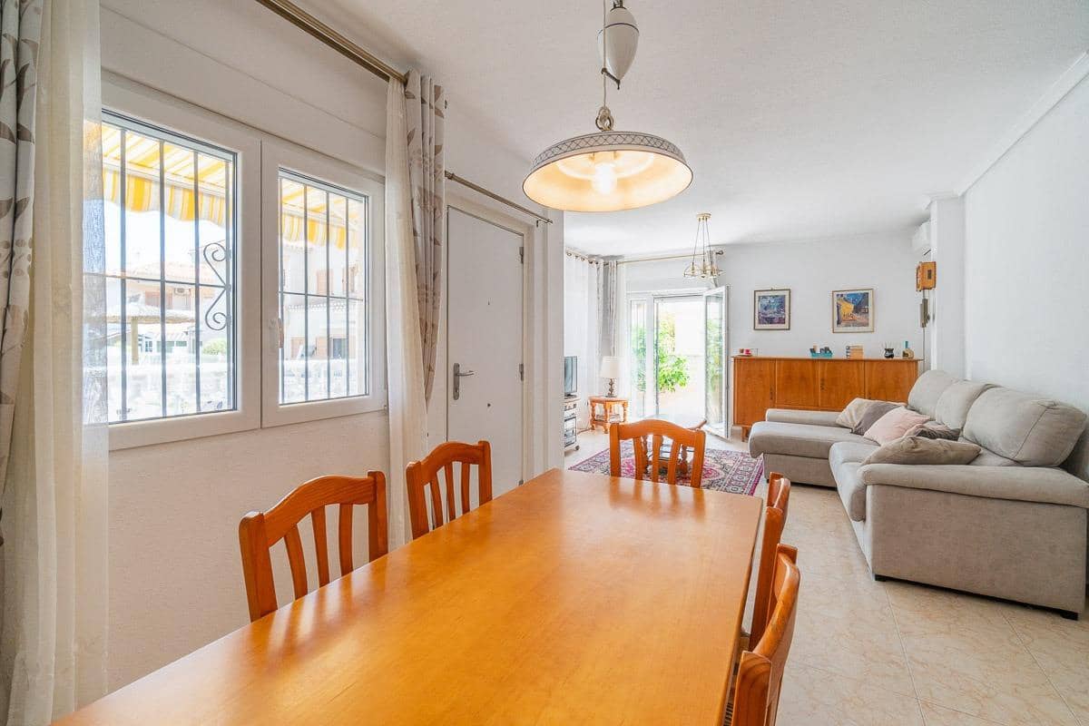 2 slaapkamer Huis te koop in Playa Flamenca - € 264.000 (Ref: 9983388)