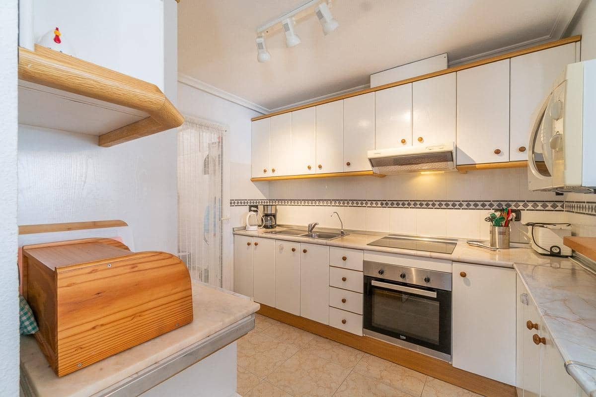 2 slaapkamer Huis te koop in Playa Flamenca - € 264.000 (Ref: 9983388)