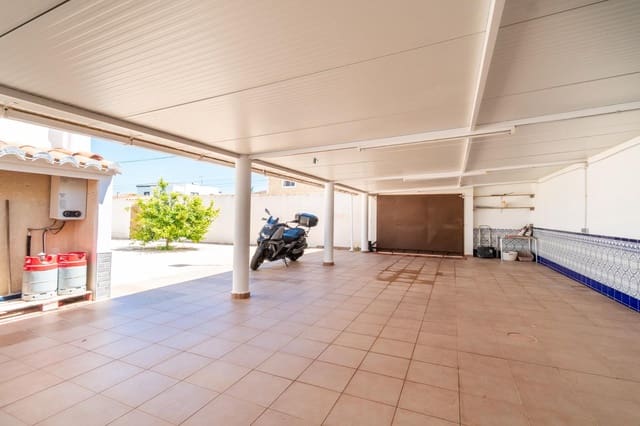 4 Zimmer Villa zu verkaufen in El Chaparral - La Siesta - La Torreta, Torrevieja - 530.000 € (Ref: 9983389)