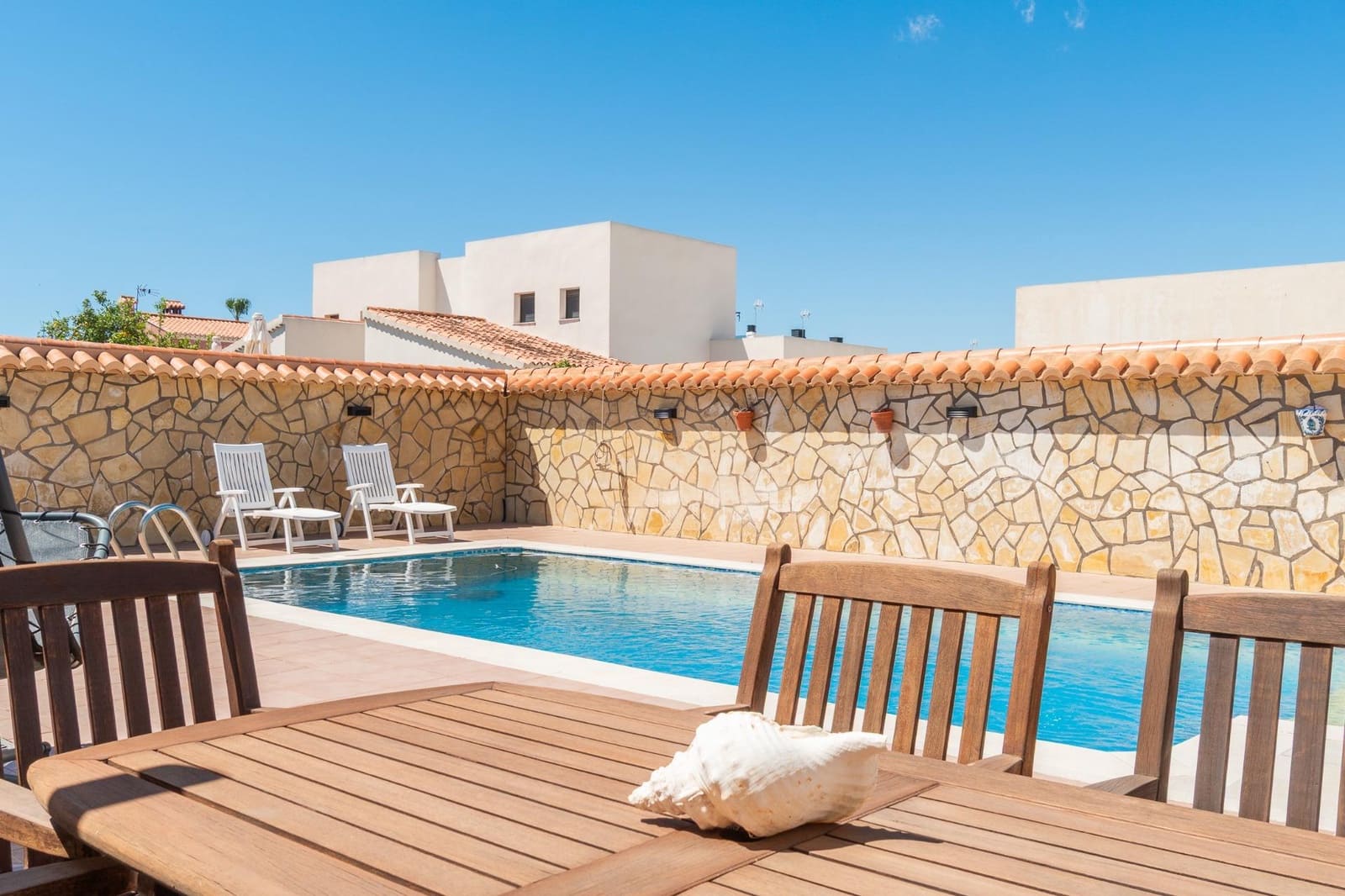4 Zimmer Villa zu verkaufen in Torrevieja - 530.000 € (Ref: 9983389)