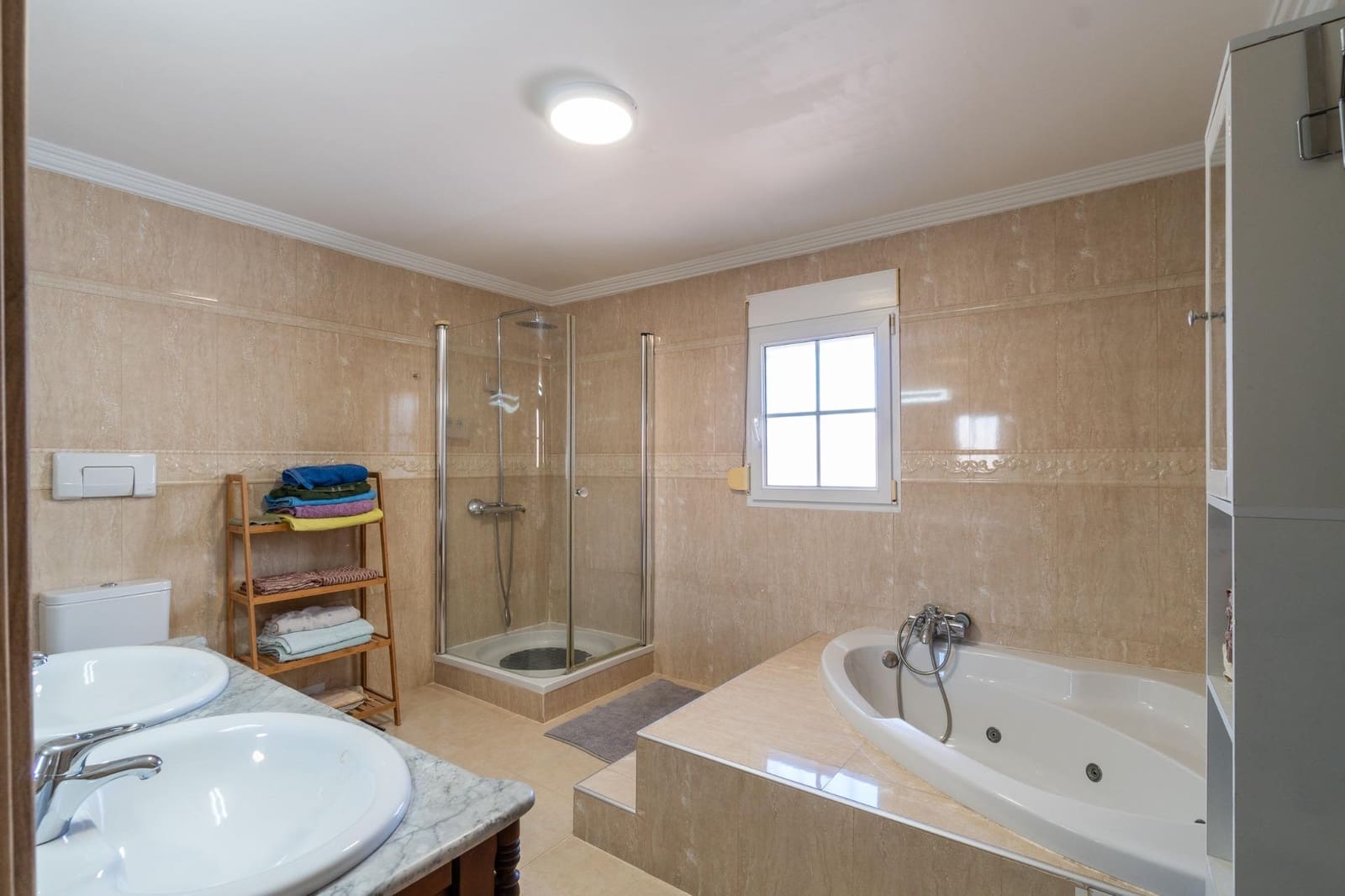 4 Zimmer Villa zu verkaufen in Torrevieja - 530.000 € (Ref: 9983389)