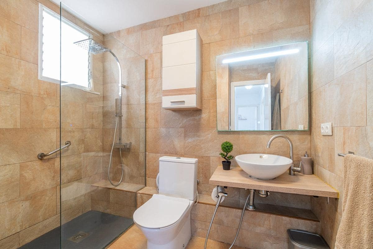Apartamento de 2 habitaciones en Orihuela Costa en venta - 219.000 € (Ref: 9983391)