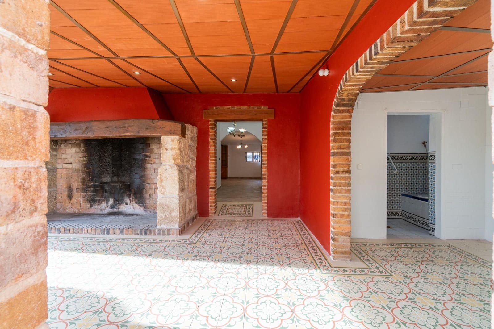 4 bedroom Villa for sale in Torrevieja - € 449,000 (Ref: 9983393)