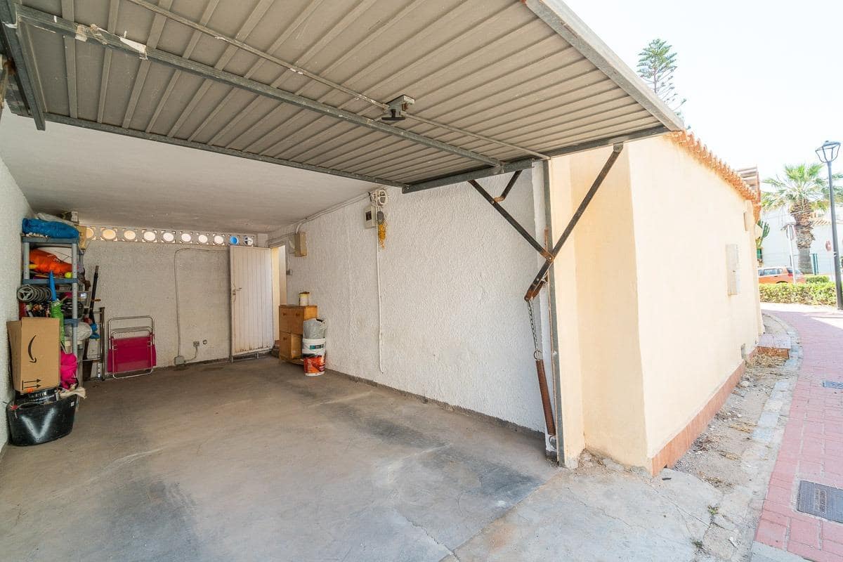4 soveværelse Villa til salg i La Mata - € 859.000 (Ref: 9983394)