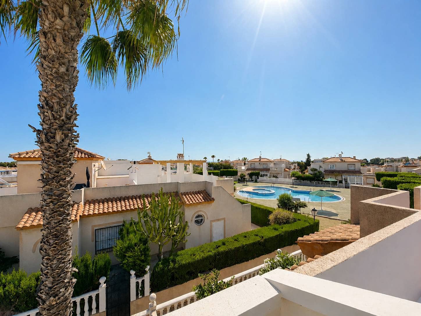 3 bedroom Townhouse for sale in Torrevieja - € 239,000 (Ref: 9983396)