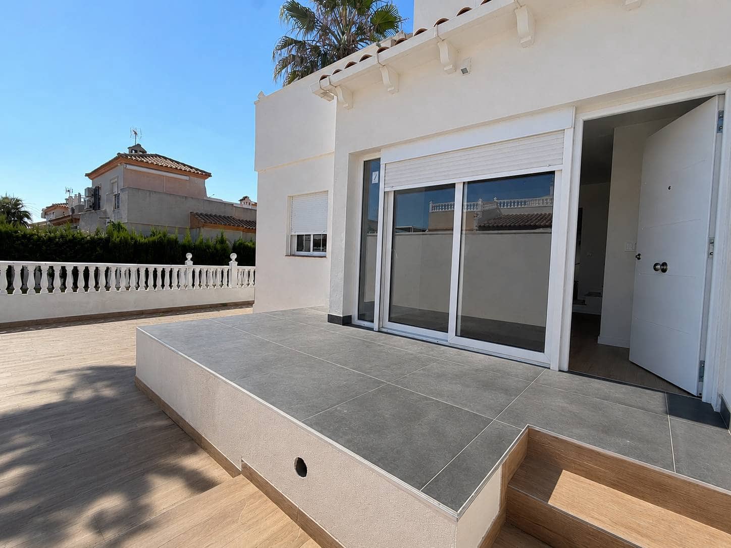 3 bedroom Townhouse for sale in Torrevieja - € 239,000 (Ref: 9983396)