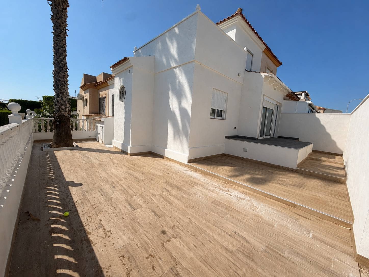 3 bedroom Townhouse for sale in Torrevieja - € 239,000 (Ref: 9983396)