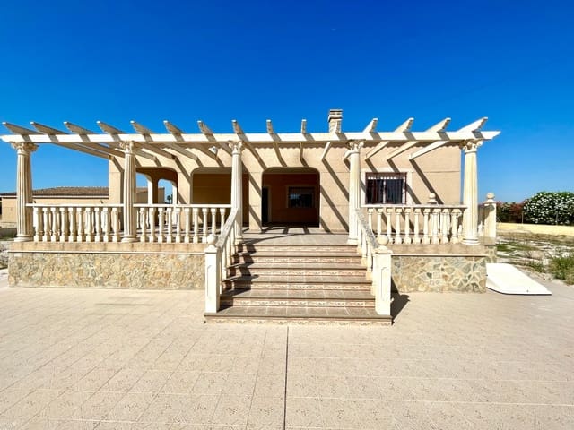 4 soveværelse Villa til salg i Catral - € 630.000 (Ref: 9983398)