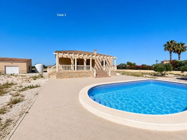 4 soveværelse Villa til salg i Catral - € 630.000 (Ref: 9983398)