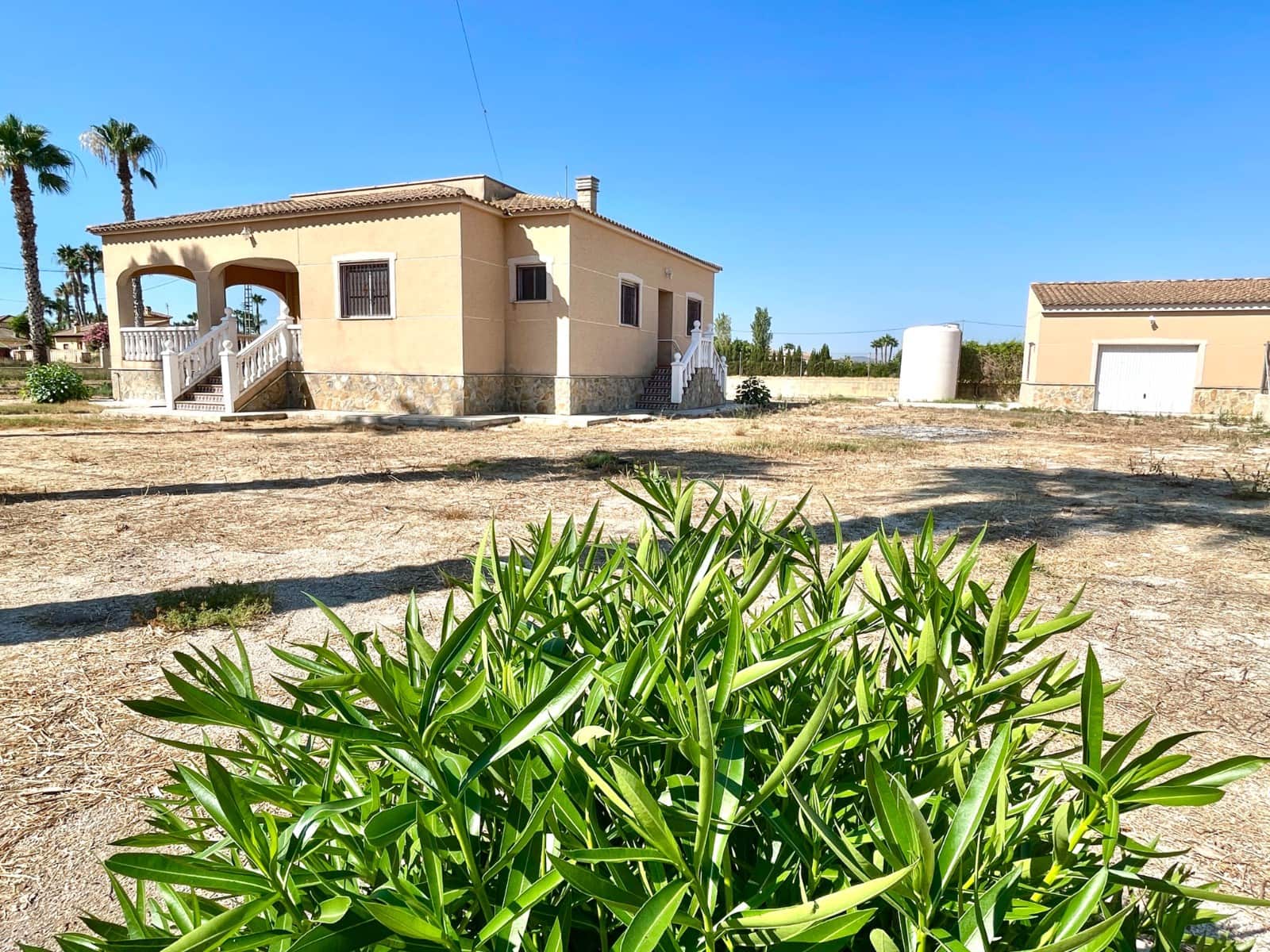 4 soveværelse Villa til salg i Catral - € 630.000 (Ref: 9983398)