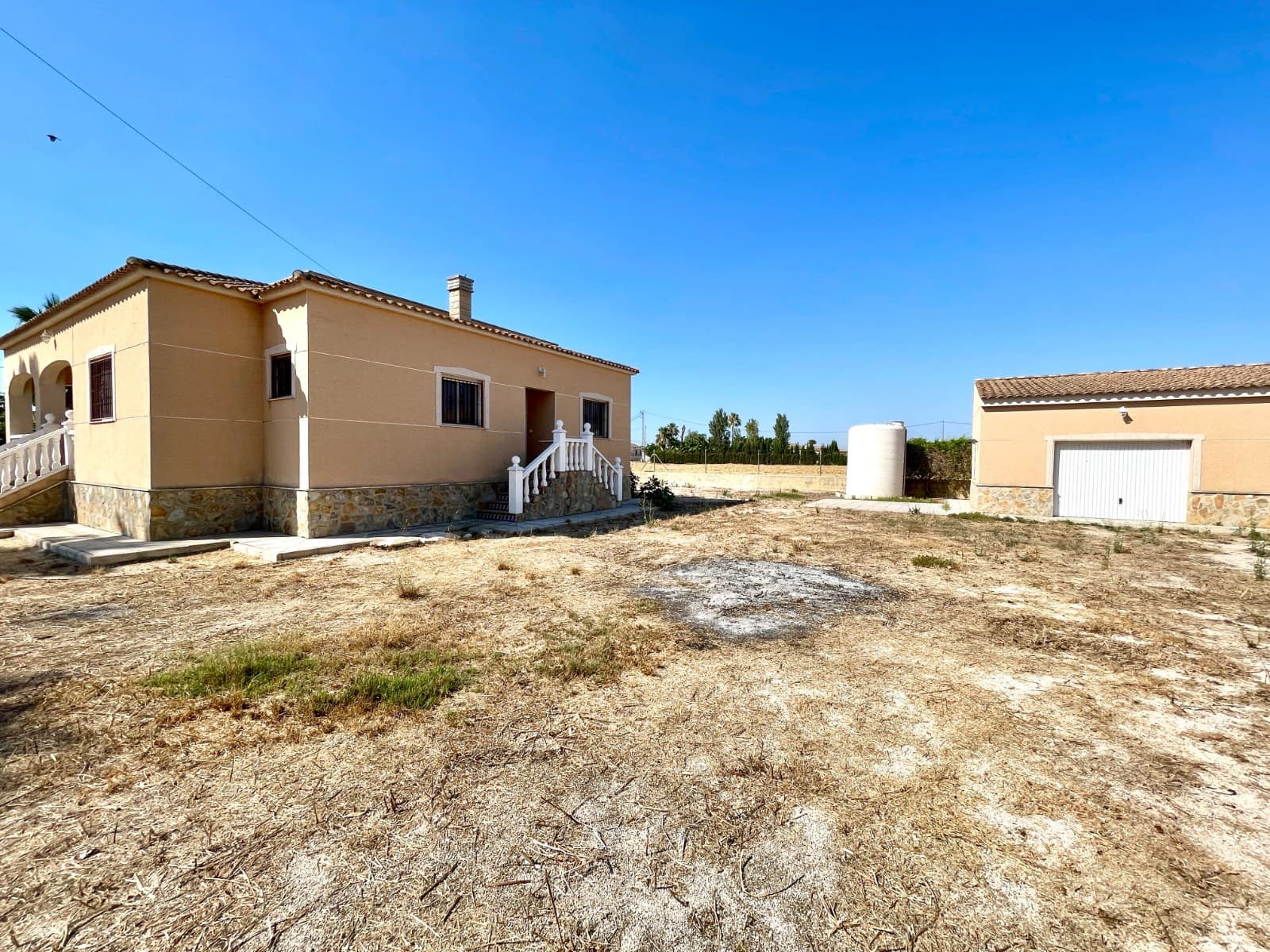 4 soveværelse Villa til salg i Catral - € 630.000 (Ref: 9983398)