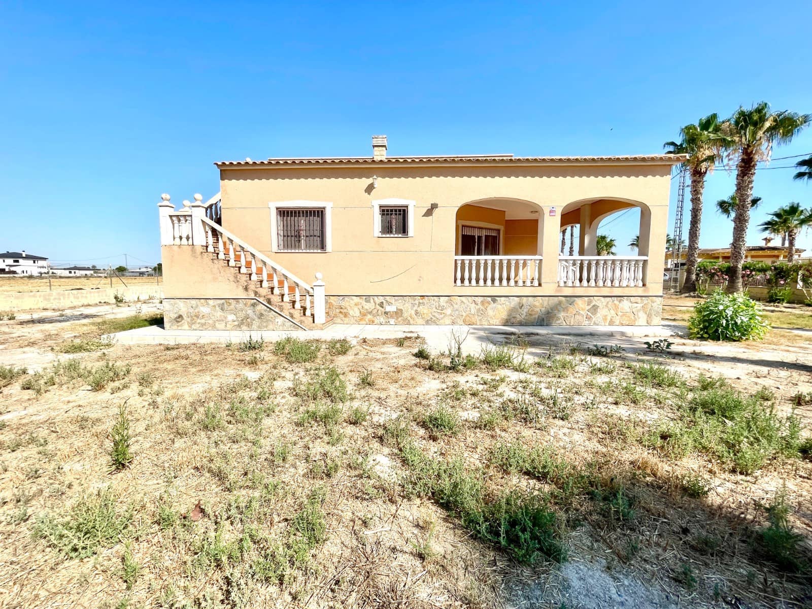 4 soveværelse Villa til salg i Catral - € 630.000 (Ref: 9983398)