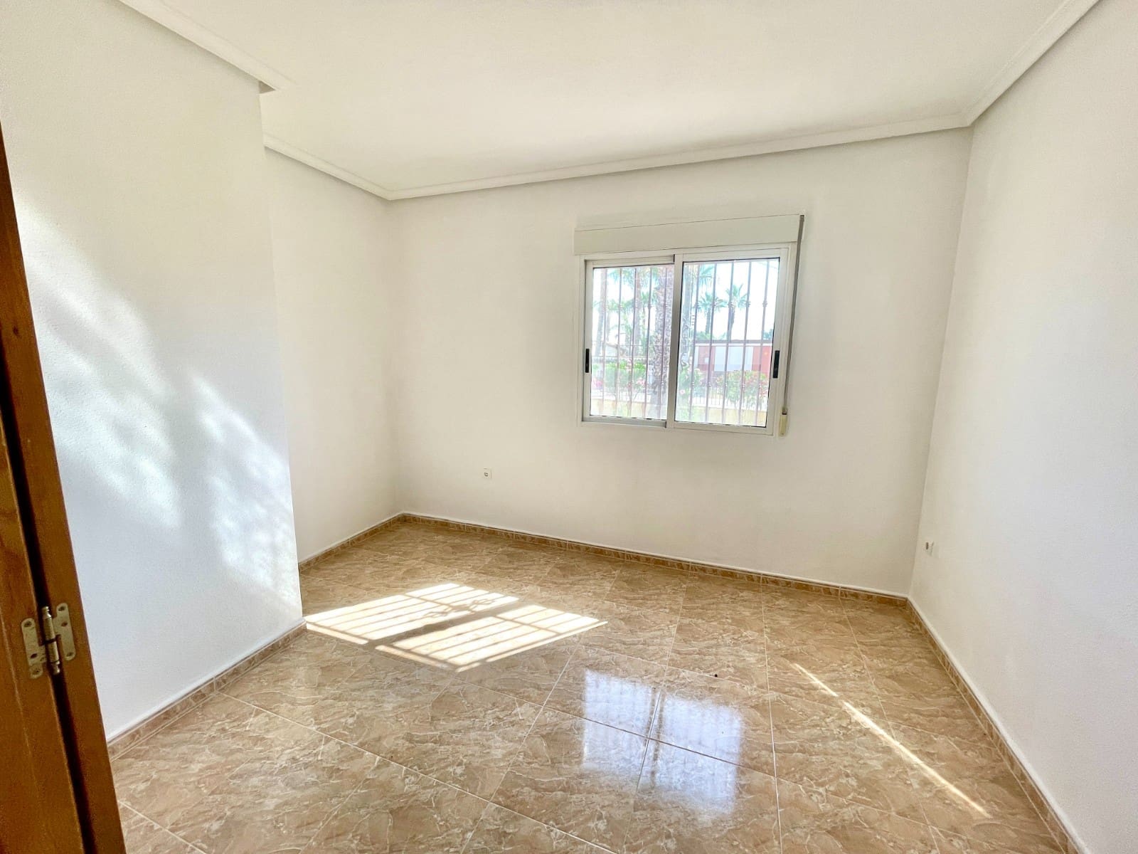 4 soveværelse Villa til salg i Catral - € 630.000 (Ref: 9983398)