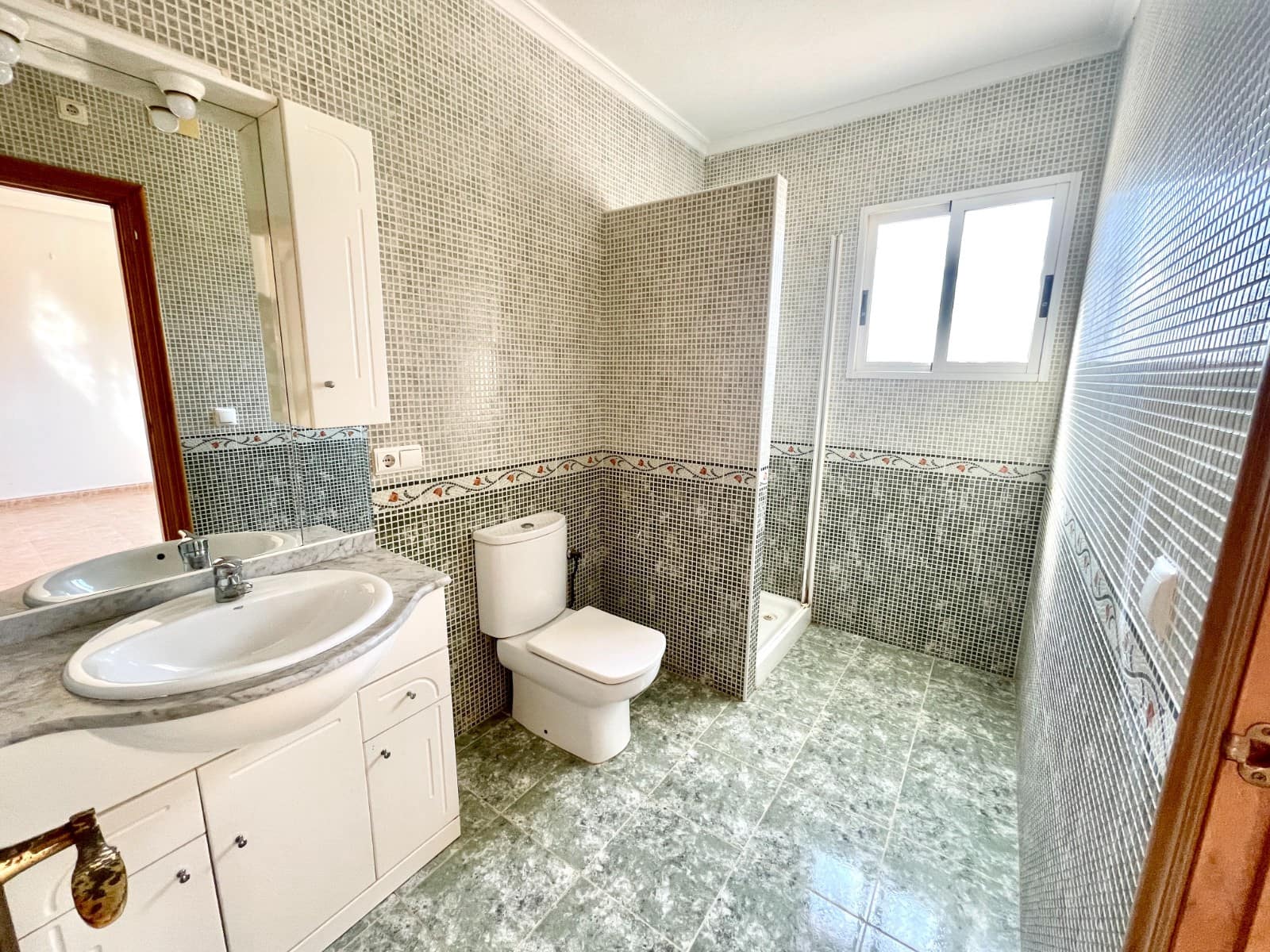 4 soveværelse Villa til salg i Catral - € 630.000 (Ref: 9983398)