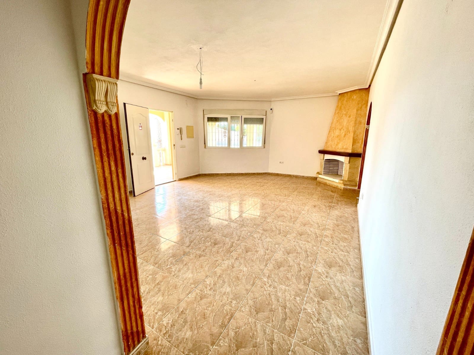 4 soveværelse Villa til salg i Catral - € 630.000 (Ref: 9983398)
