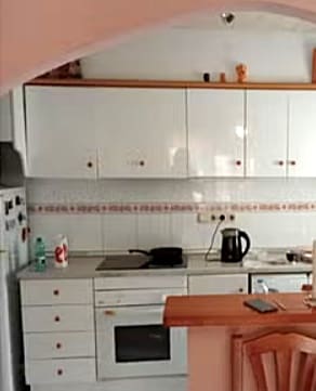2 bedroom Apartment for sale in Torrevieja - € 110,000 (Ref: 9983400)