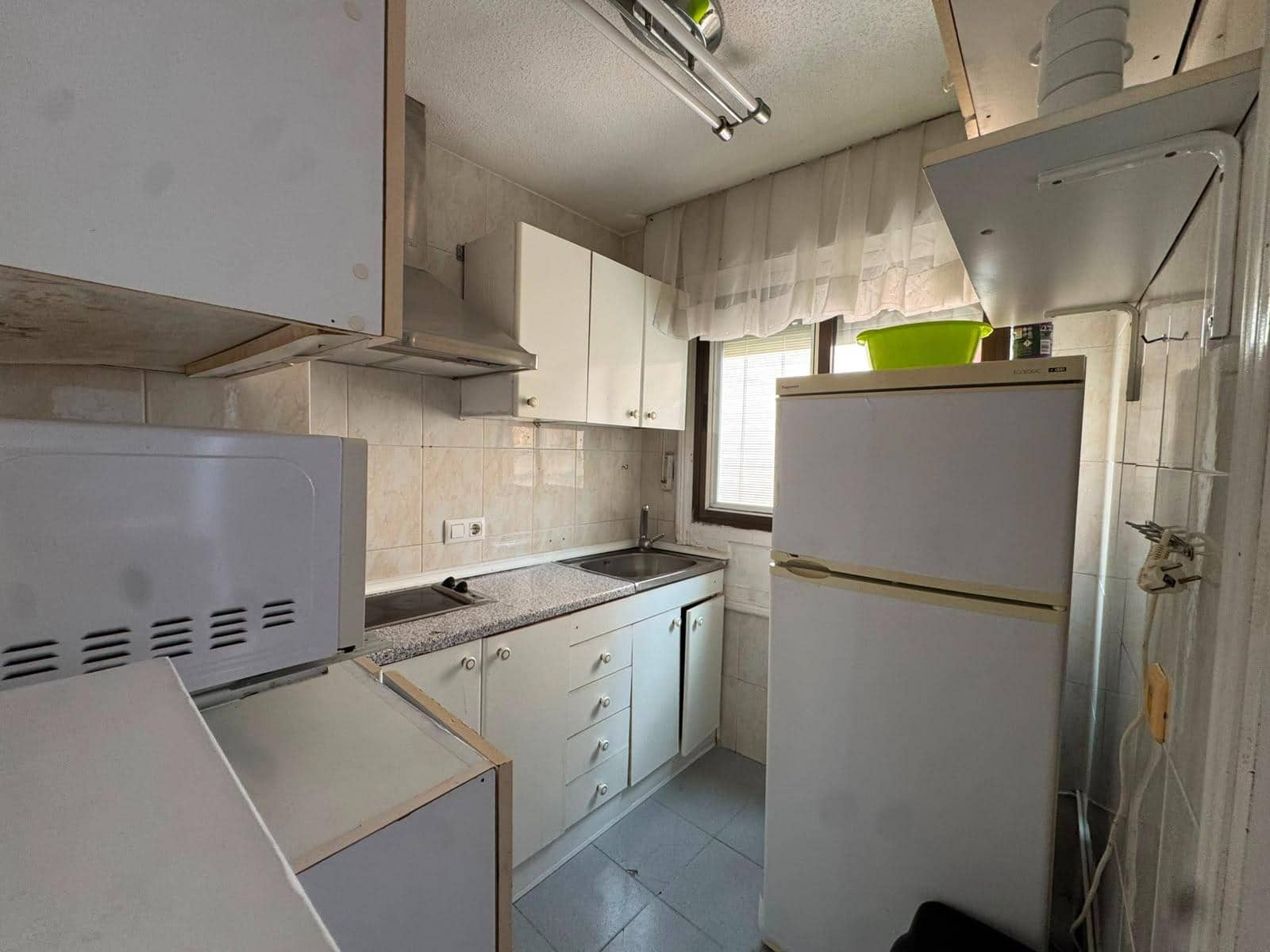 Apartment zu verkaufen in Torrevieja - 89.900 € (Ref: 9983402)