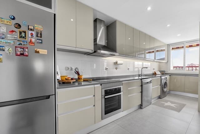 3 makuuhuone Huoneisto myytävänä paikassa Los Europeos, Torrevieja - 359 000 € (Ref: 9983405)