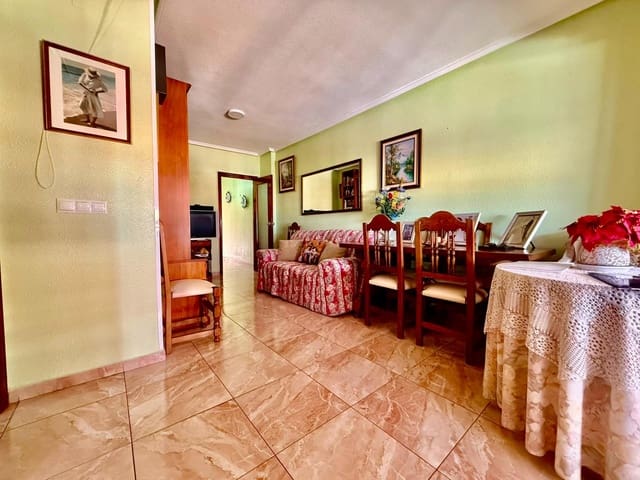 2 soveværelse Lejlighed til salg i Centro - Muelle Pesquero, Torrevieja - € 139.000 (Ref: 9983410)