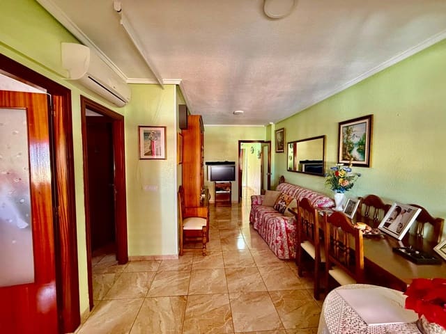 2 soveværelse Lejlighed til salg i Centro - Muelle Pesquero, Torrevieja - € 139.000 (Ref: 9983410)