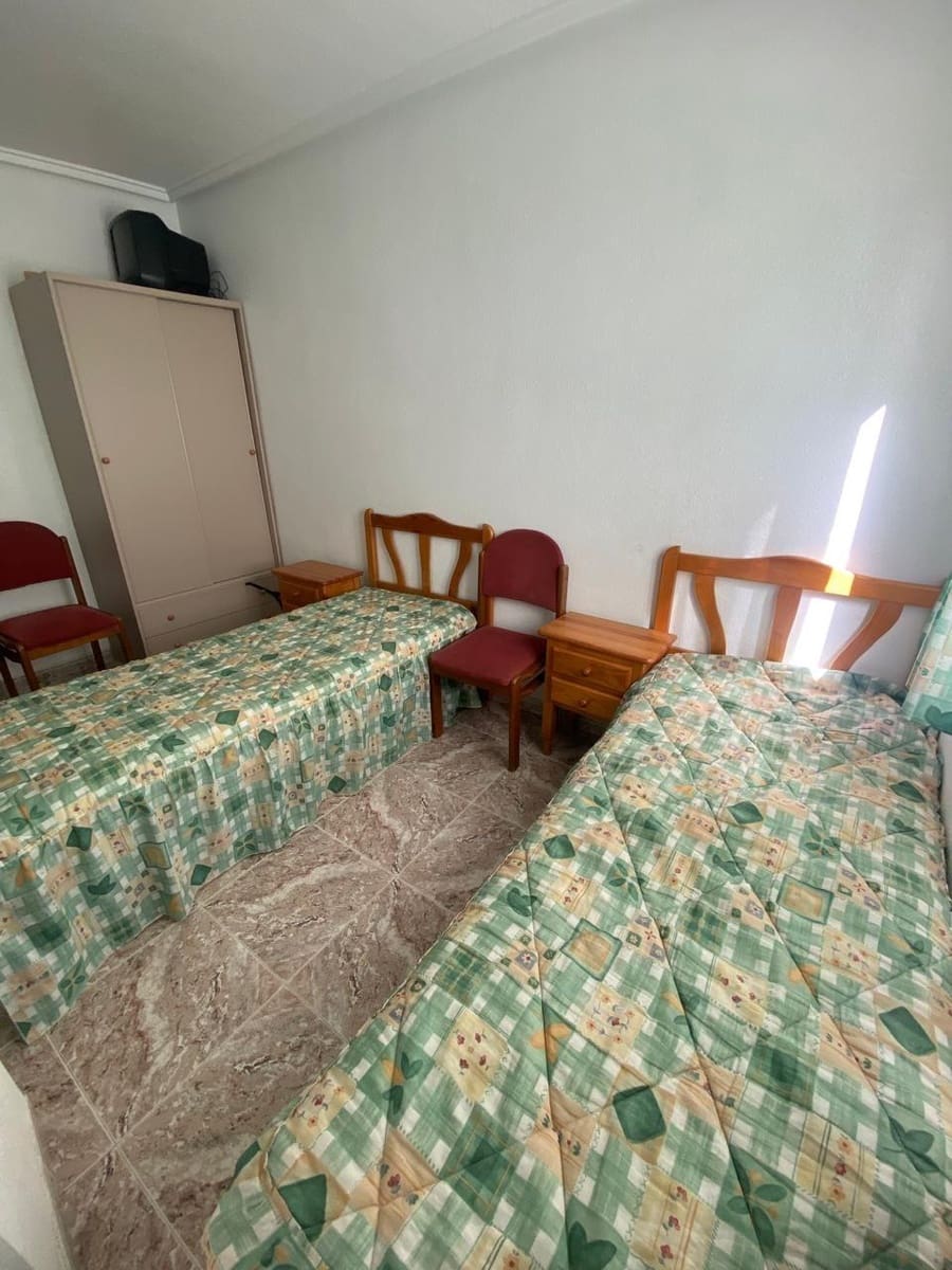 3 soveværelse Lejlighed til salg i Torrevieja - € 167.900 (Ref: 9983411)