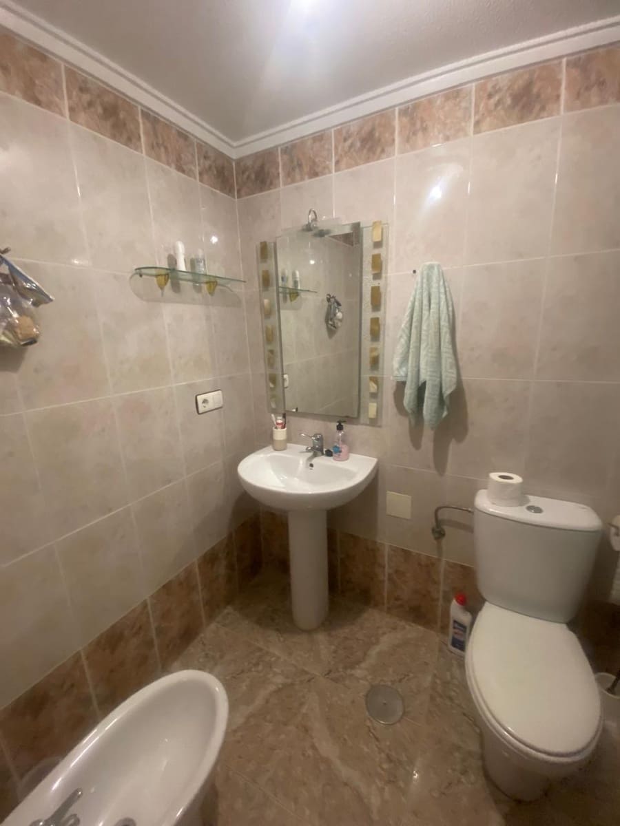 3 soveværelse Lejlighed til salg i Torrevieja - € 167.900 (Ref: 9983411)