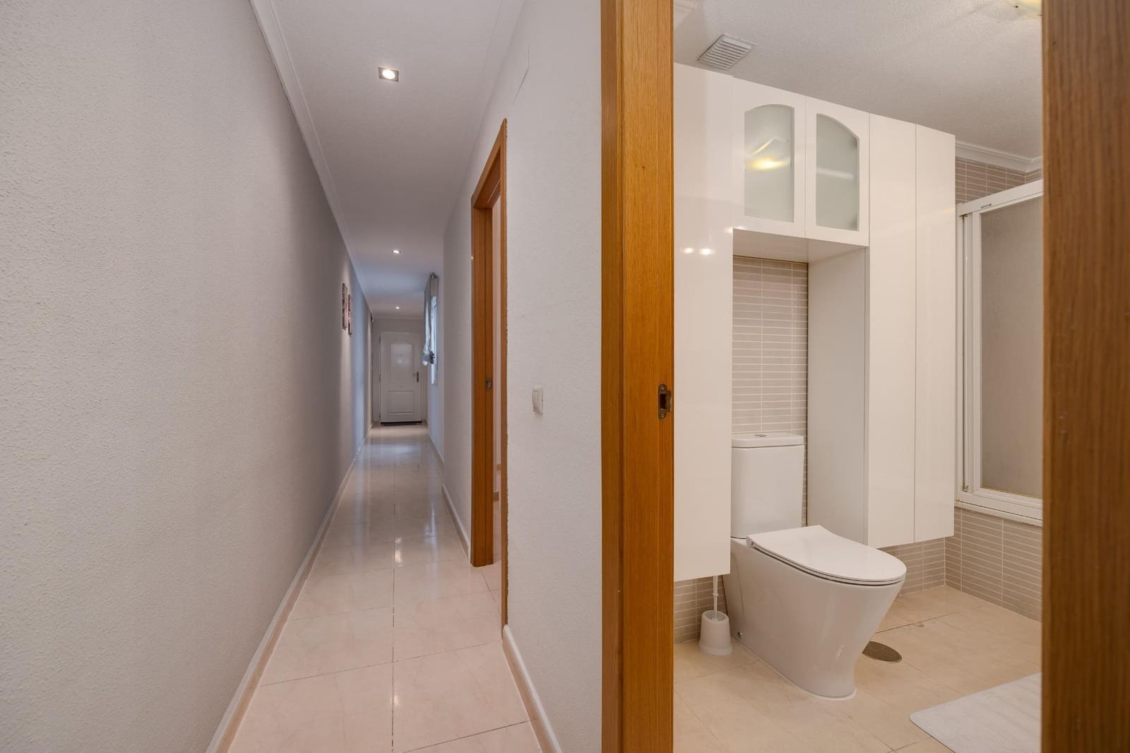 2 bedroom Apartment for sale in Torrevieja - € 169,900 (Ref: 9983412)