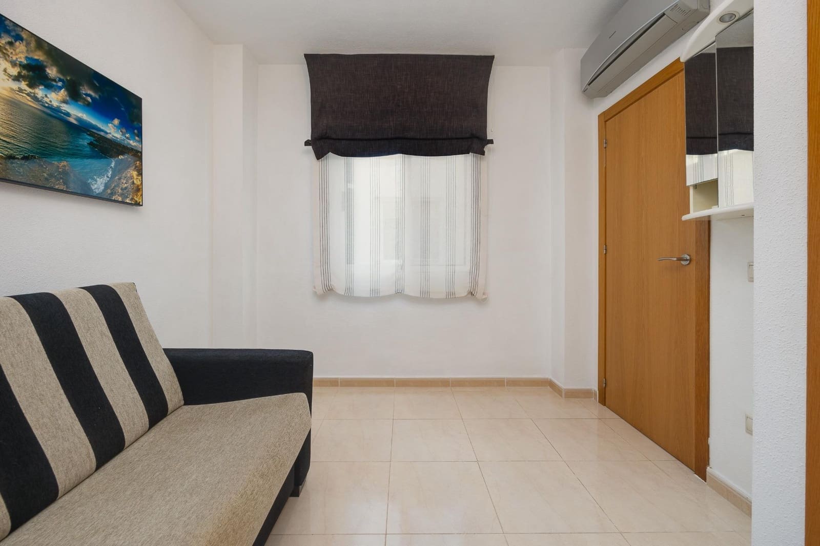 2 bedroom Apartment for sale in Torrevieja - € 169,900 (Ref: 9983412)
