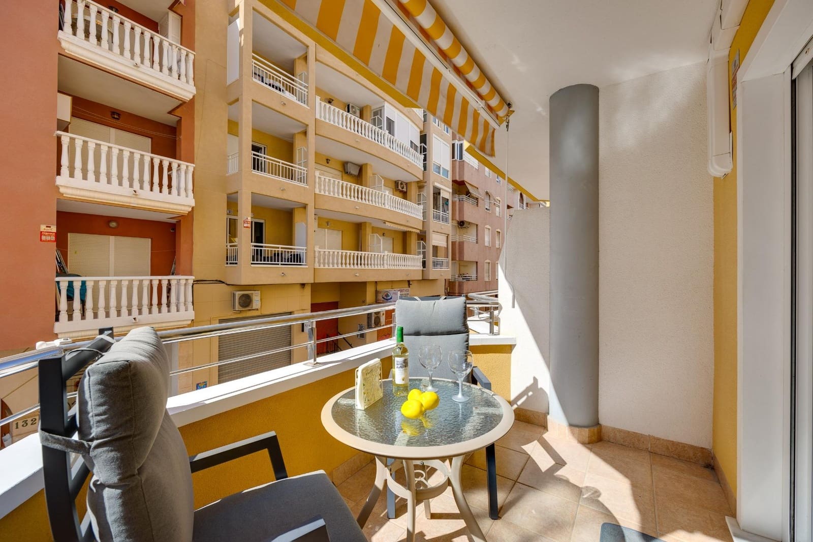 2 bedroom Apartment for sale in Torrevieja - € 169,900 (Ref: 9983412)