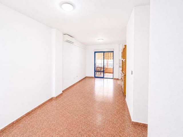 3 Zimmer Apartment zu verkaufen in Centro - Muelle Pesquero, Torrevieja - 127.000 € (Ref: 9983414)