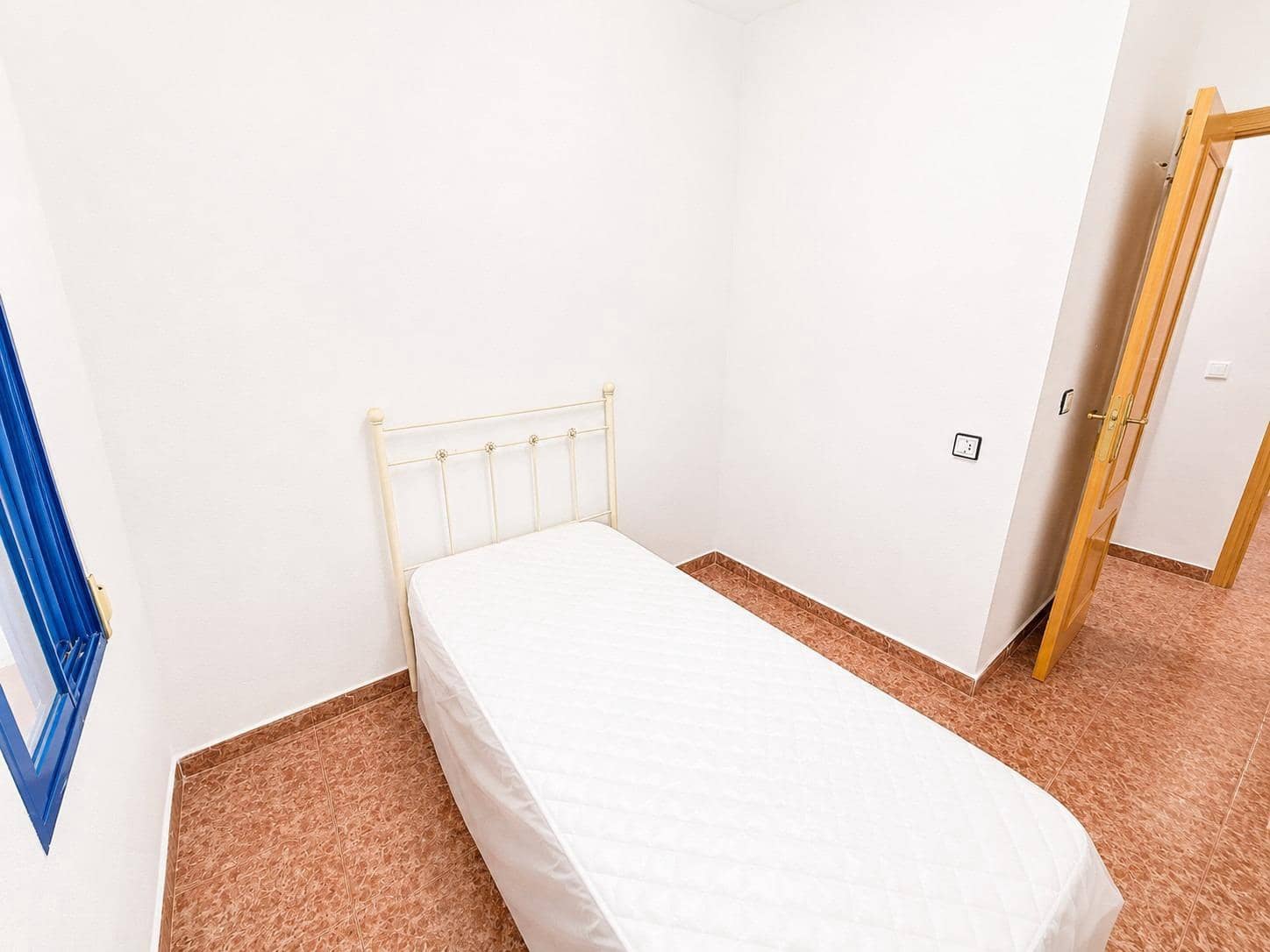 3 Zimmer Apartment zu verkaufen in Torrevieja - 127.000 € (Ref: 9983414)