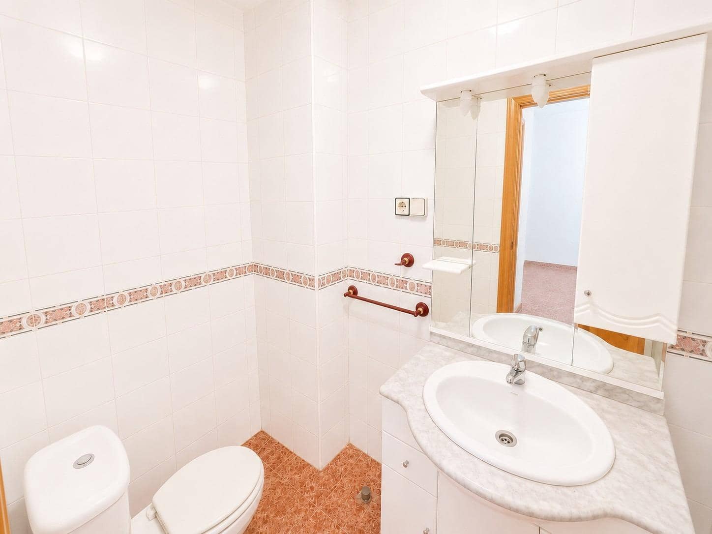 3 Zimmer Apartment zu verkaufen in Torrevieja - 127.000 € (Ref: 9983414)