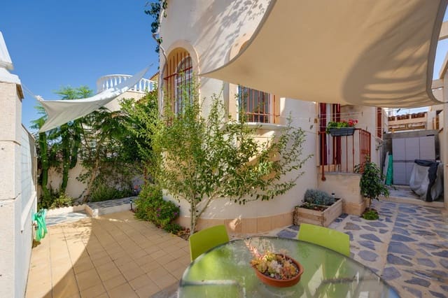 2 soveværelse Villa til salg i Aguas Nuevas, Torrevieja - € 189.900 (Ref: 9983422)