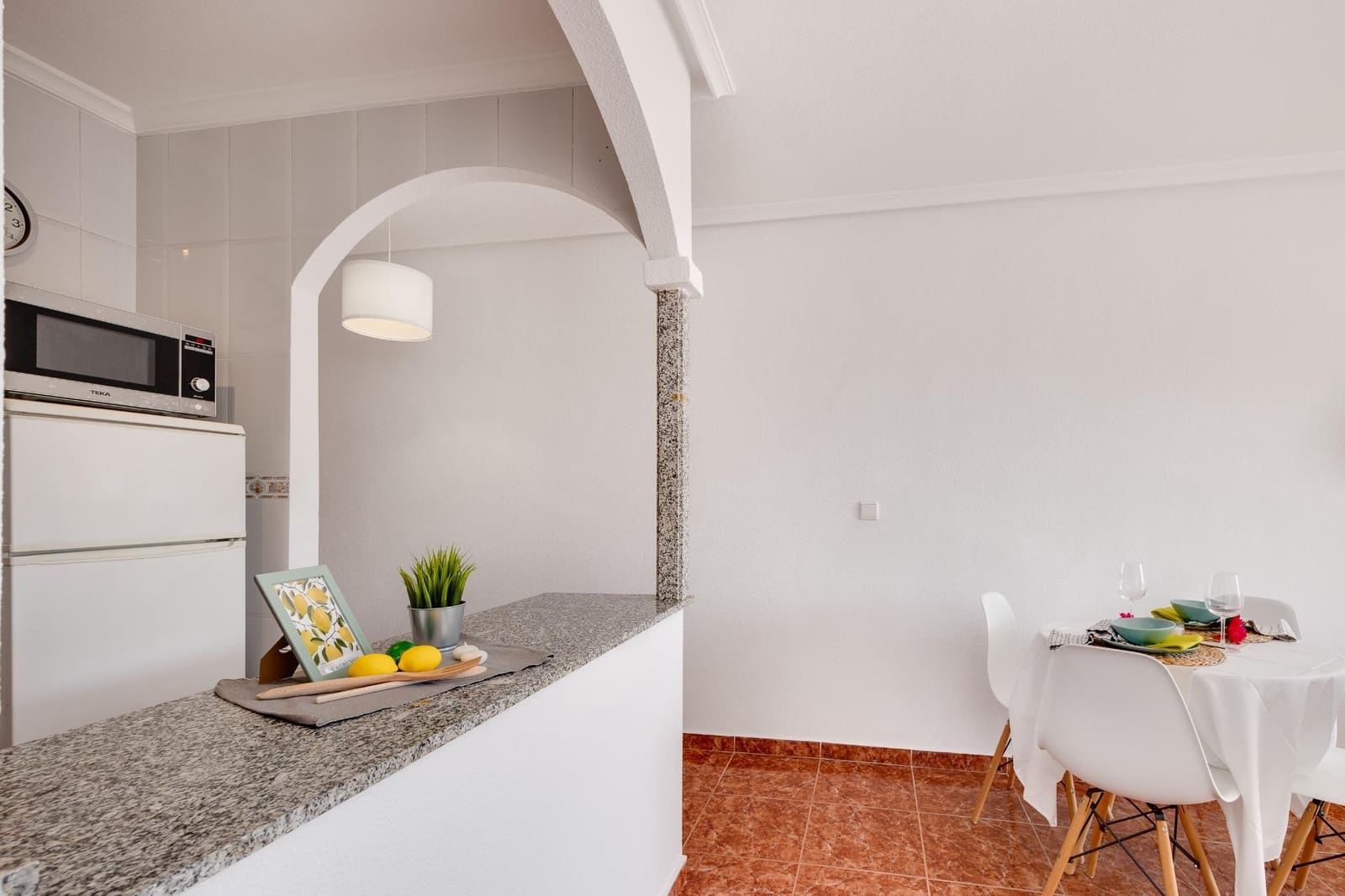 2 chambre Appartement à vendre à Torrevieja - 137 900 € (Ref: 9983423)