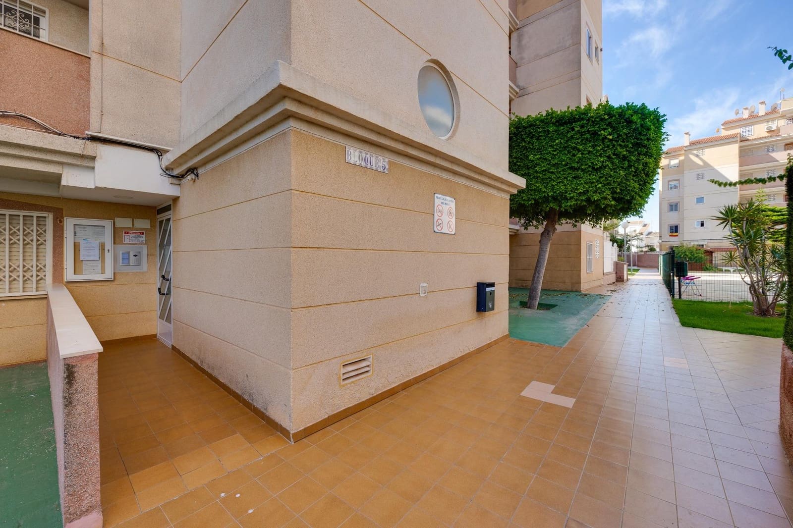 2 chambre Appartement à vendre à Torrevieja - 137 900 € (Ref: 9983423)