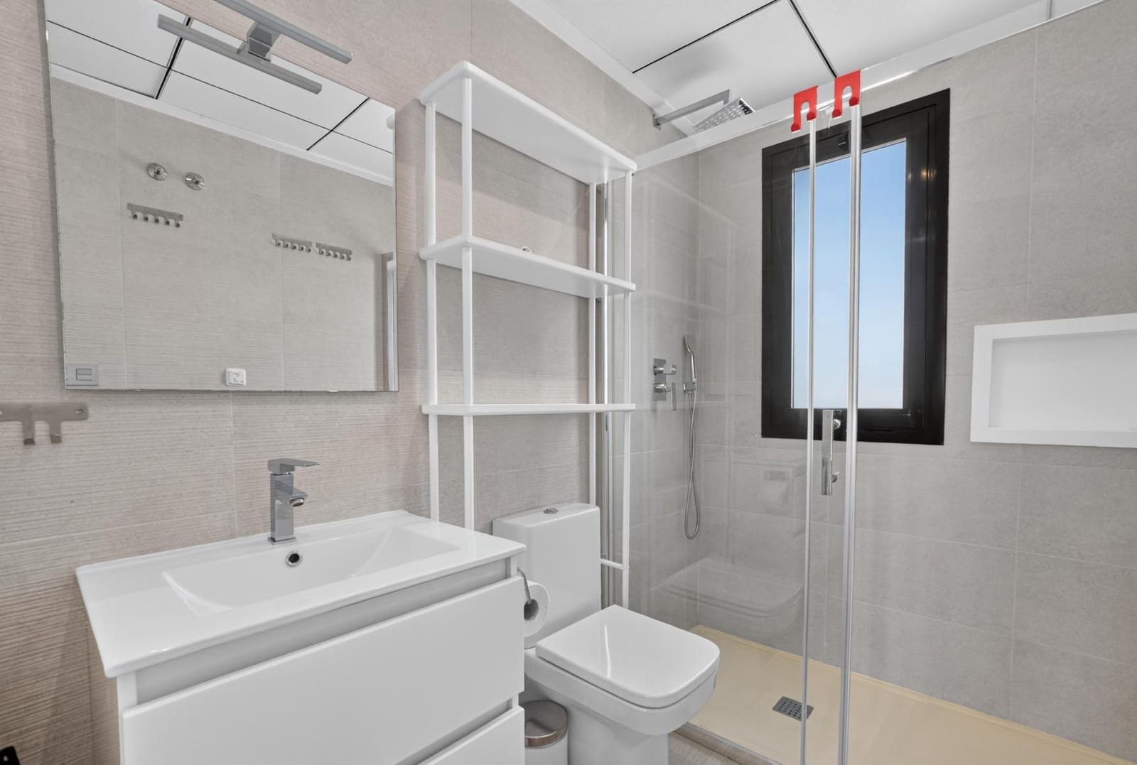 3 bedroom Townhouse for sale in Torrevieja - € 323,000 (Ref: 9983429)
