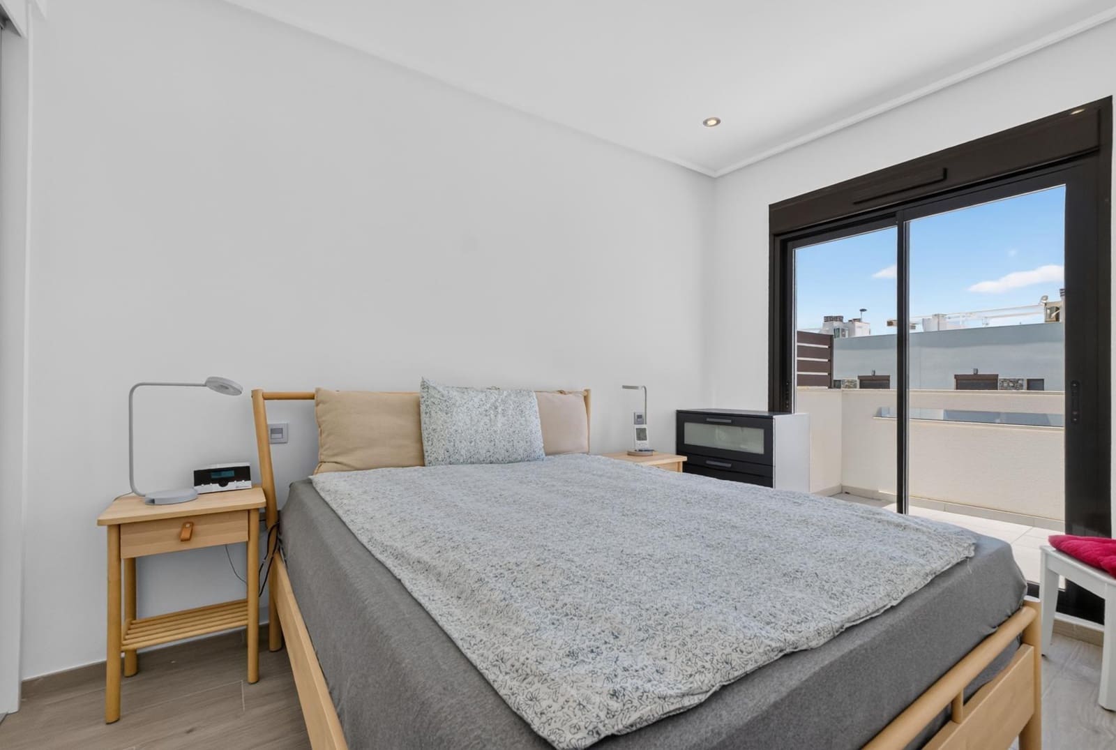 3 bedroom Townhouse for sale in Torrevieja - € 323,000 (Ref: 9983429)