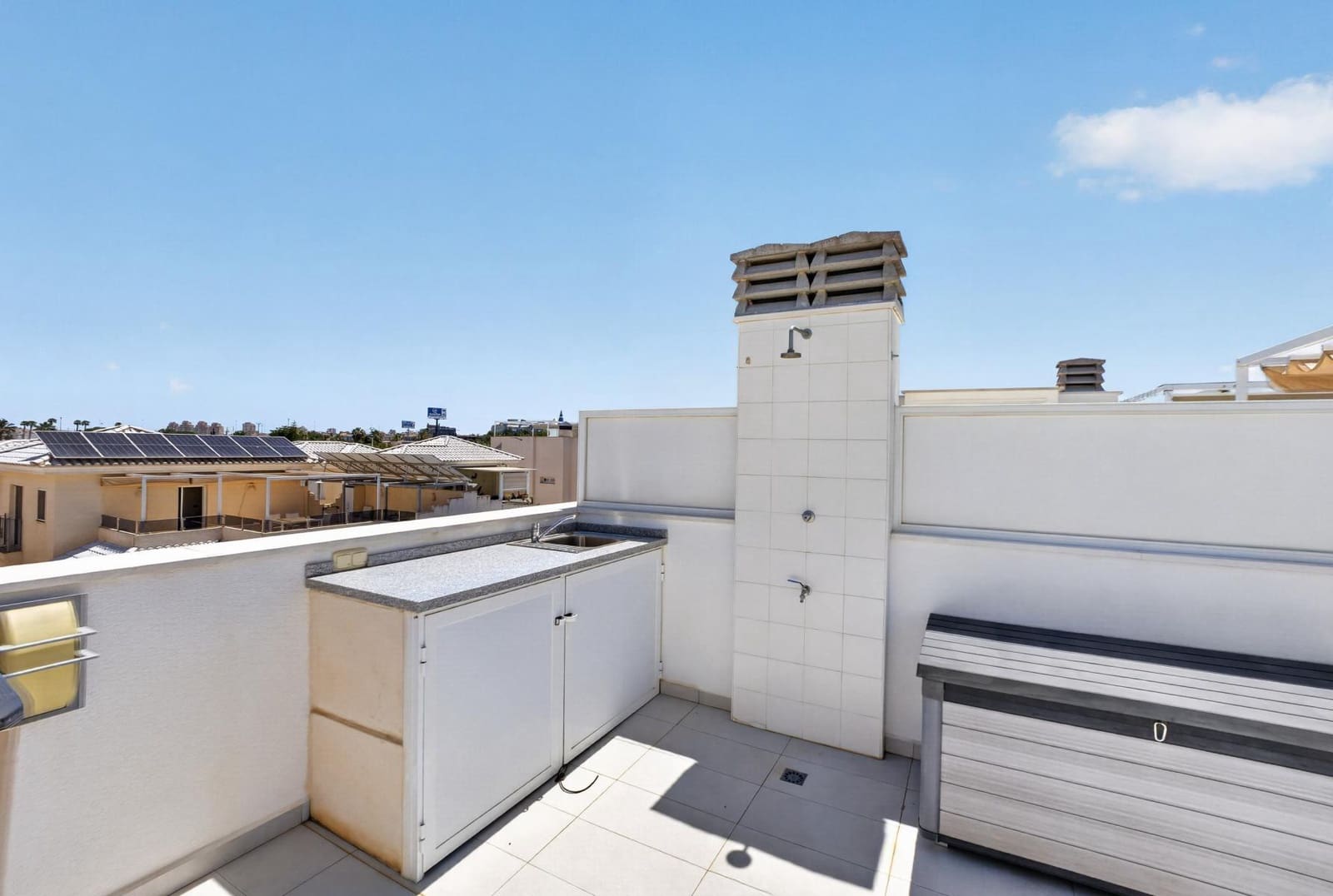 3 bedroom Townhouse for sale in Torrevieja - € 323,000 (Ref: 9983429)