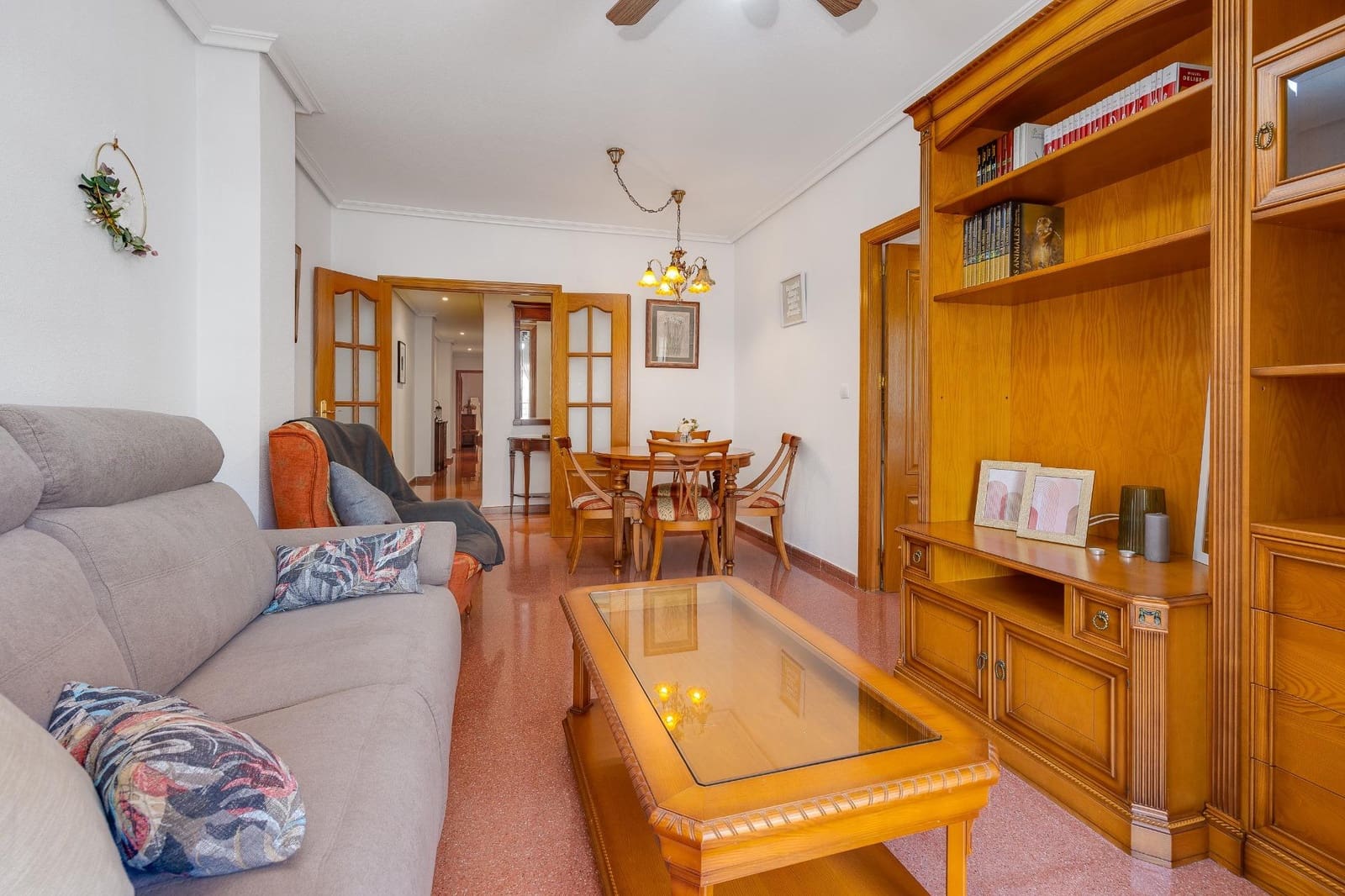 2 soverom Penthouse til salgs i Torrevieja - € 199 900 (Ref: 9983436)