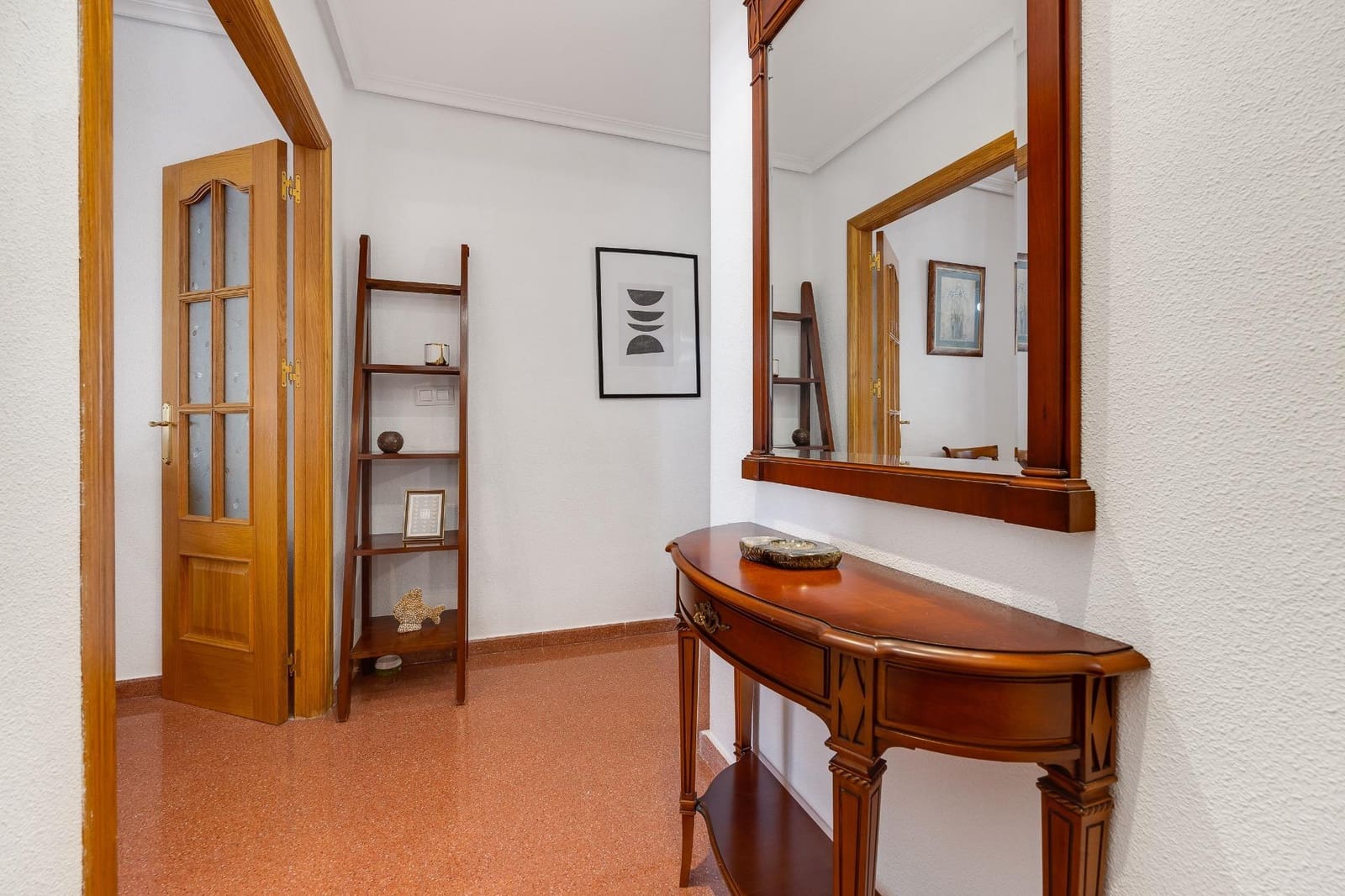 2 soverom Penthouse til salgs i Torrevieja - € 199 900 (Ref: 9983436)