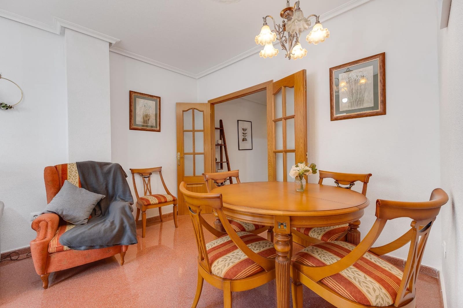 2 soverom Penthouse til salgs i Torrevieja - € 199 900 (Ref: 9983436)