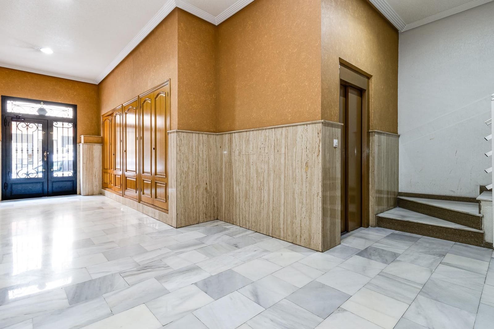2 soverom Penthouse til salgs i Torrevieja - € 199 900 (Ref: 9983436)