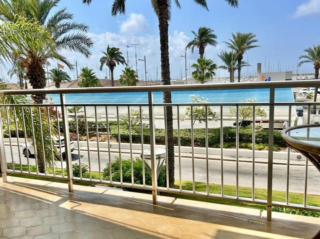 4 slaapkamer Appartement te koop in Centro - Muelle Pesquero, Torrevieja - € 380.000 (Ref: 9983437)