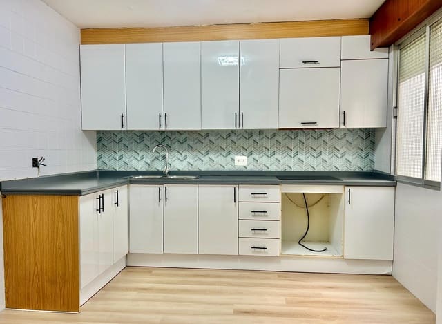 4 slaapkamer Appartement te koop in Centro - Muelle Pesquero, Torrevieja - € 380.000 (Ref: 9983437)