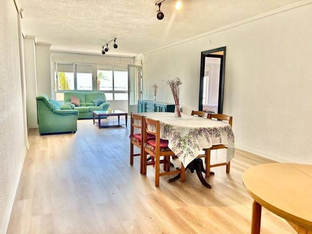 4 slaapkamer Appartement te koop in Centro - Muelle Pesquero, Torrevieja - € 380.000 (Ref: 9983437)