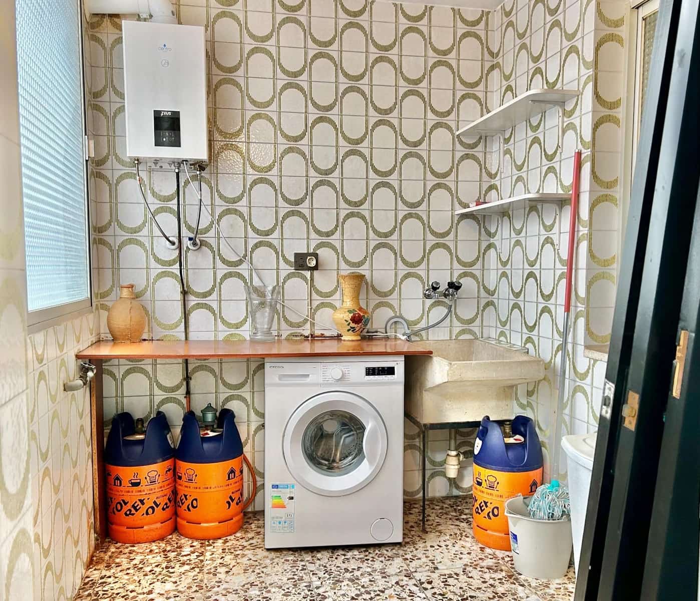 4 slaapkamer Appartement te koop in Torrevieja - € 380.000 (Ref: 9983437)